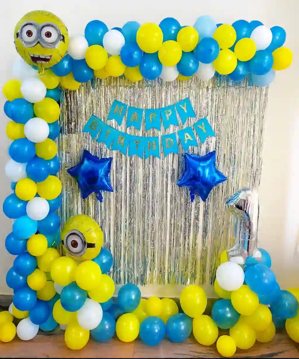 Minion Theme Wall Decoration